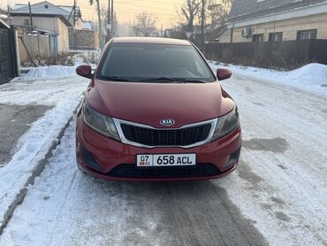 Kia: Kia Rio: 2014 г., 1.4 л, Механика, Бензин, Седан