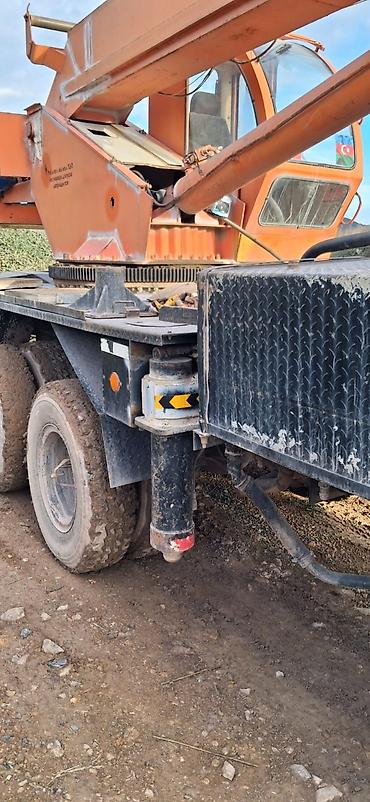 kul qabı: Yevro Avtokran – KAMAZ bazasında “Galichanin” (Ульяновец) 30 ton FHN — 3