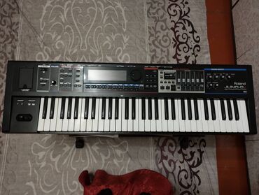 стойка для микрафона: Продаю недорого профессиональный синтезатор- рабочую станцию Roland