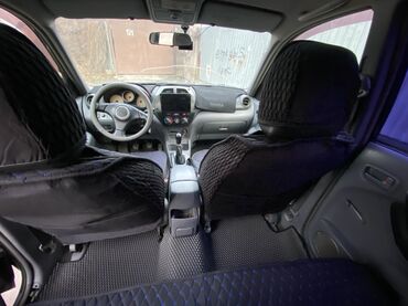 Toyota: Toyota RAV4: 2001 г., 1.8 л, Механика, Бензин, Кроссовер — 9