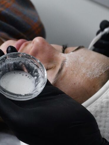 Косметология: Косметология, Пилинг, Ботулинотерапия, Плазмолифтинг, Консультация, Требуются модели, Сертифицированный косметолог — 2