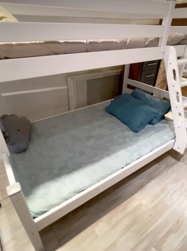 детский кровати бу: Двухъярусная кровать, Для девочки, Для мальчика, Б/у