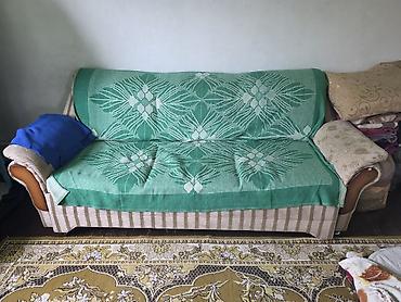 Прямые диваны: Прямой диван, Б/у — 5