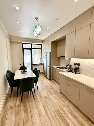 продаю квартиру в рассрочку бишкек: 3 комнаты, 102 м², Элитка, 12 этаж, Евроремонт