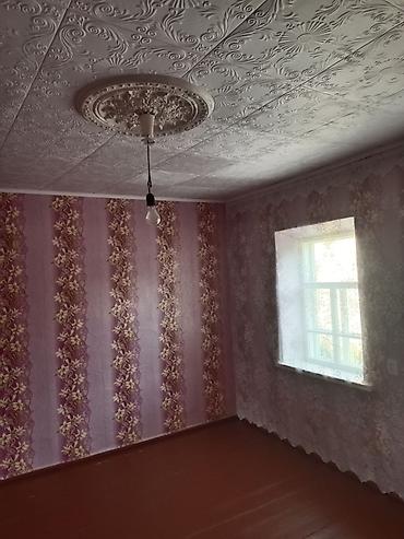 Кыймылсыз мүлк: Продаётся два дома на одном участке в городе Кара-Балта в верхней — 10