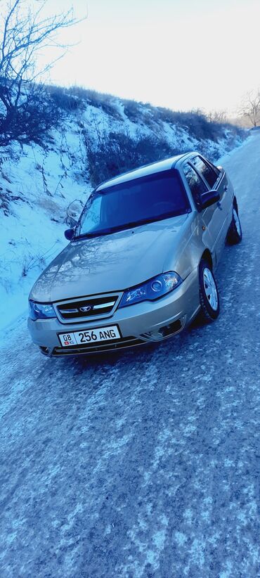 Daewoo: Daewoo Nexia: 2008 г., 1.5 л, Механика, Бензин, Седан