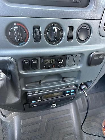 krone sd: Mercedes-Benz Sprinter CDI — бортовой грузовик (двойная кабина)313 в — 10