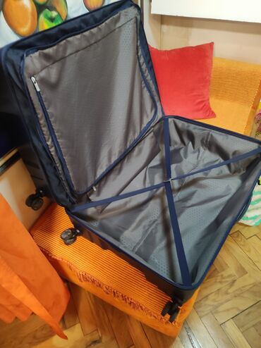 Putni koferi i torbe: Kofer SAMSONITE veliki tvrdi na 4 tockica oko 80/55/30 ispravan — 13