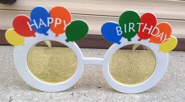 polovne igračke: Naočare Happy birthday Nove plastične naočare Happy birthday ili