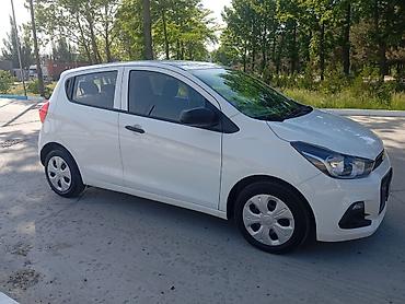 Chevrolet: Chevrolet Spark: 2018 г., 1 л — 8