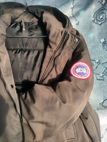 Пуховики и зимние куртки: Куртки разные. зимние. цены от 750 до 2500 — 14