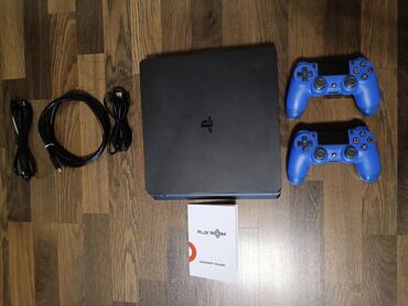 oyun konsolları ps4: Playstation 4 Slim, Əla vəziyyətdədir, evdə işlənib, Playroom-nan