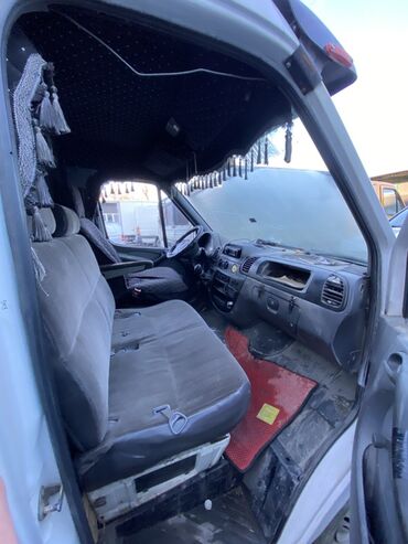 Легкий грузовой транспорт: Легкий грузовик, Mercedes-Benz, Стандарт, 3 т, Б/у — 9