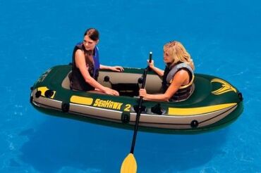 надувная лодка: Двухместная надувная лодка Intex 200, грузоподъемностью до 200 кг