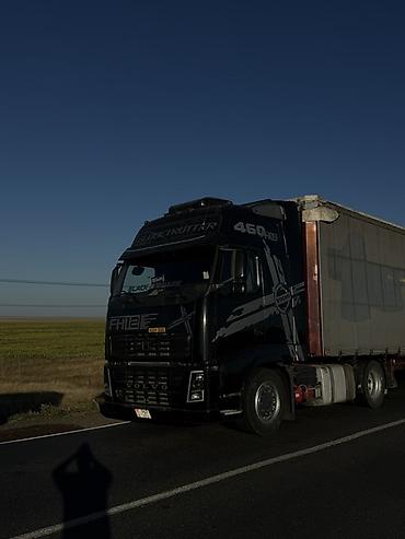 водный катамаран: Тягач, Volvo, Тентованный — 3