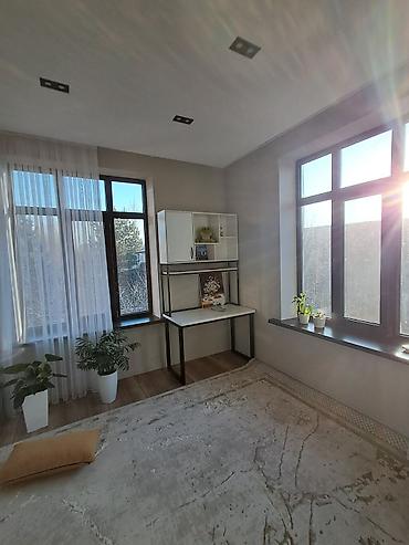 земельный дом: 250 м², 5 комнат — 5