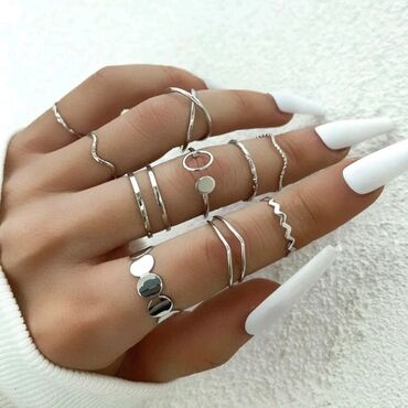 серебро украшения: Кольца 😍
📝10 шт (1штука 50 сом)
🏷️300сом
инст: online_ store_kd