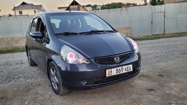 Honda: Honda Jazz: 2008 г., 1.3 л, Механика, Бензин, Хэтчбэк