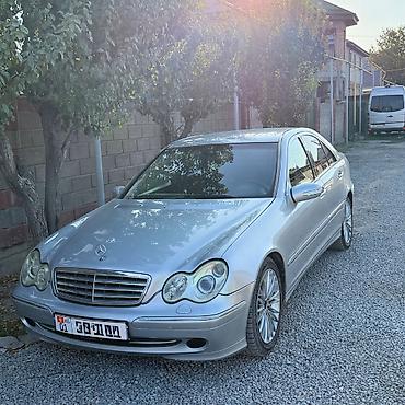 Mercedes-Benz C-Class: 2004 г., 2 л, Автомат, Бензин, Седан