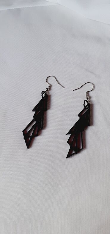 Earrings: Crne minđušice. 400 rsd