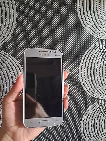 Məhsul: Smartfon (metal korpuslu, yan fiziki düyməli) Təsvir: -