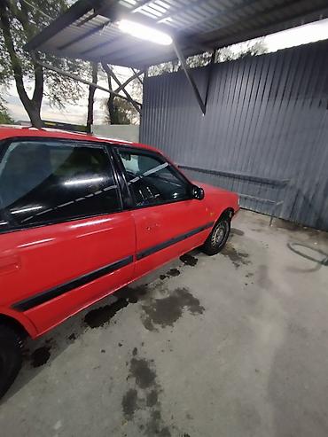 Mazda: Mazda 626: 1990 г., 2 л, Механика, Бензин, Седан — 2