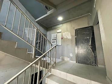 Квартиры: 3 комнаты, 90 м², Киргизия 1 108 серия, 8 этаж, Евроремонт — 10