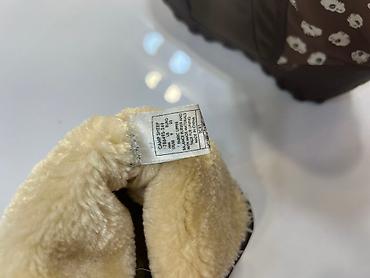 Детская обувь: Сапожки детские BOGS Отличного качества Поносили очень мало состояние at lalafo.kg — 11 Детская обувь: Сапожки детские BOGS Отличного качества Поносили очень мало состояние — 11