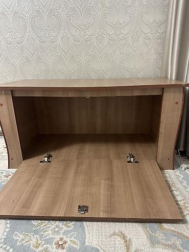study table: Тумба/банкетка с откидной дверцей и отделением для хранения. - — 3