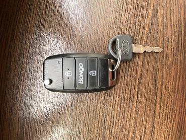 Грузовики: Грузовик, Kia, Стандарт, 3 т, Новый — 14