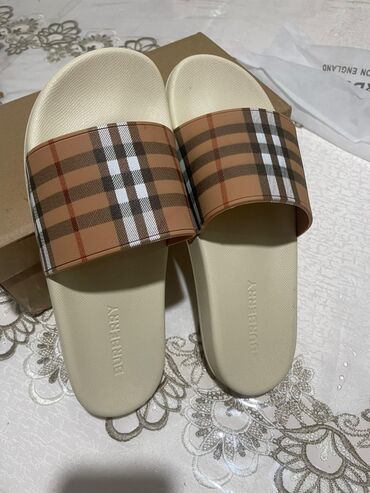 сколько стоят золотые обручальные кольца: Мужские сандалии, 43, Burberry, Новый, цвет - Бежевый, Самовывоз, Платная доставка
