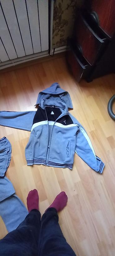 Kişi geyimləri: İdman dəsti, Adidas, 3XL, rəng - Boz — 2