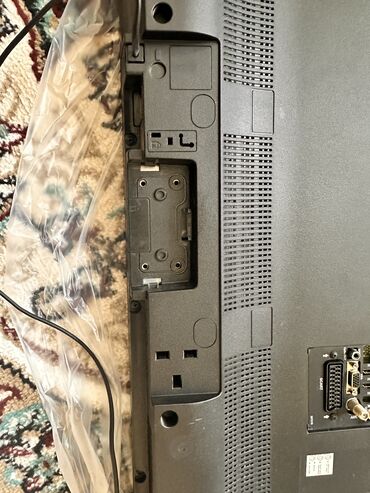 Televizorlar: İşlənmiş Televizor Vestel LED ekran 32" FHD (1920x1080), Ödənişli çatdırılma — 2