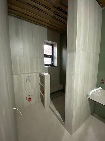 Укладка плитки: Подготовка стен для укладки, Подготовка стен для грунтовки, Резка плитки | Керамическая плитка, Керамогранитая плитка, Мозаичная плитка | Вертикальная укладка, Диагональная укладка, Горизонтальная укладка Больше 6 лет опыта — 14