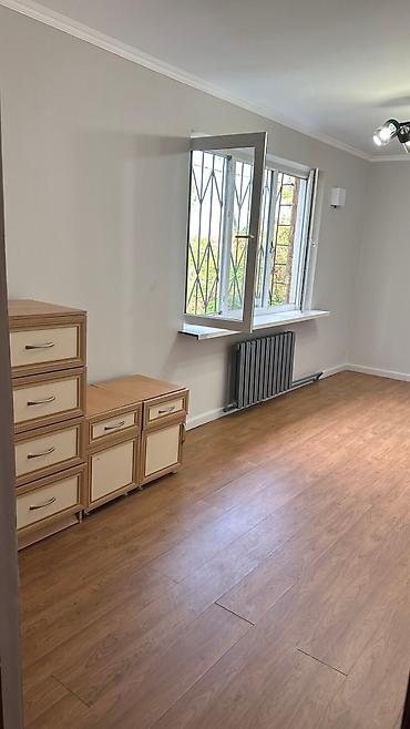 Долгосрочная аренда квартир: 3 комнаты — 6