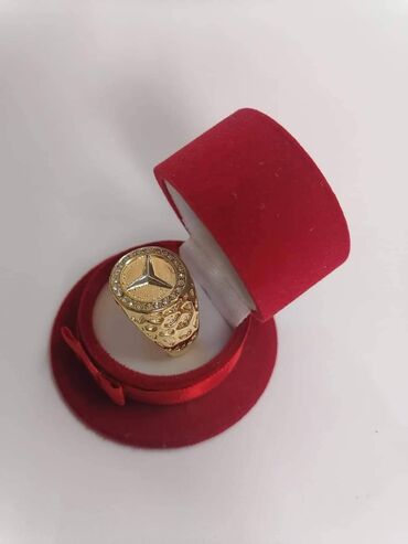 Prstenje: Veličina 8 9 10 11 12
Cena: 1100din — 2