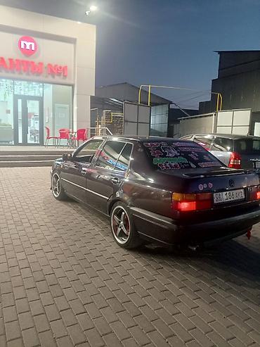 volk racing: Volkswagen Vento: 1993 г., 1.8 л, Механика, Бензин, Седан — 10