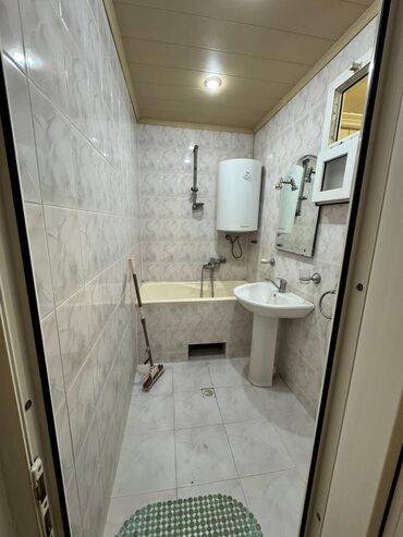 Köhnə tikili: Bakı, 2 otaqlı, Köhnə tikili, m. Nəriman Nərimanov, 51 kv. m -da lalafo.az — 8 Köhnə tikili: Bakı, 2 otaqlı, Köhnə tikili, m. Nəriman Nərimanov, 51 kv. m — 8