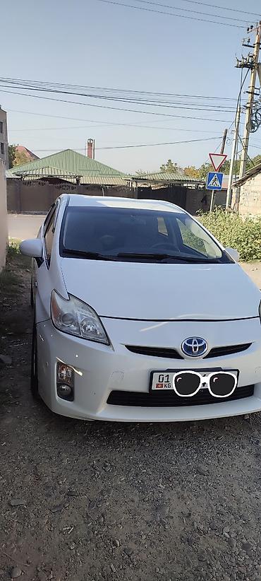 крышка багажника венто: Toyota Prius: 2015 г., 1.8 л, Вариатор, Гибрид, Хэтчбэк — 2