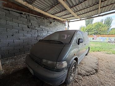 мото бокс: Toyota Previa: 1991 г., 2.4 л, Механика, Бензин, Минивэн — 3