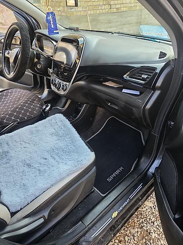 Chevrolet: Chevrolet Spark: 2017 г., 1 л, Вариатор, Бензин, Хэтчбэк — 12