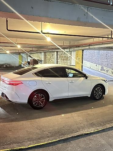 BYD: Qalmaqla verilir.taksiye yararli.depazit mutleqdi. - Gümüş-ağ kuzov — 7