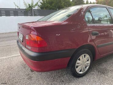 Toyota: Toyota Avensis: 1.6 l. | 1999 έ. Λιμουζίνα — 2