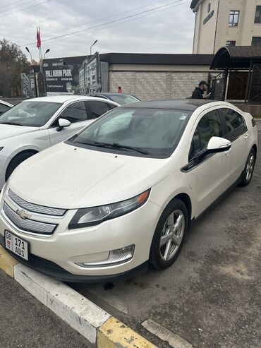 Chevrolet: Chevrolet Volt: 2012 г., 1.4 л, Вариатор, Гибрид, Хэтчбэк