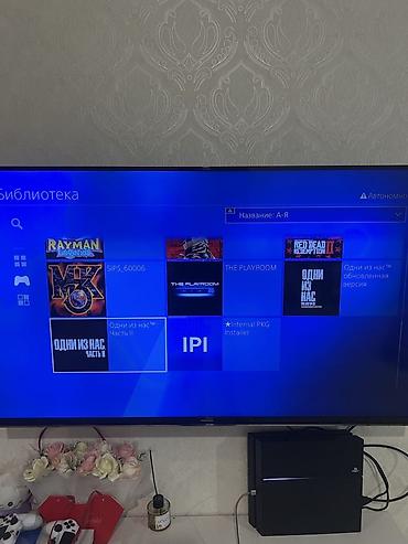 PS4 (Sony Playstation 4): Sony playstation 4 1TB Konsol evde isledilib. Yaxsi baxilib. Ideal — 8