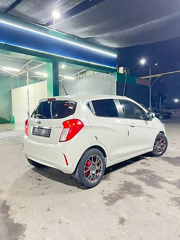 бу продать: Chevrolet Spark: 2016 г., Механика, Бензин, Хэтчбэк — 2