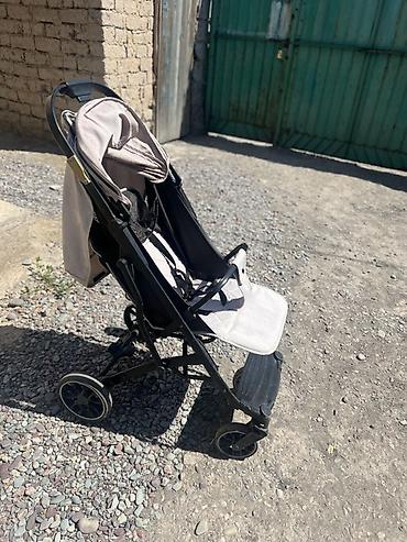 доголоктор: Срочно продам Прогулочная коляска-трость компактного формата. - — 4
