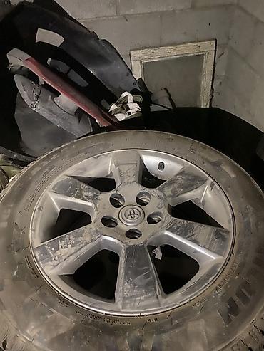 Шиналар жана дисктер: Срочно срочно!!! Комплект колес Toyota на литых дисках без трещин без — 1