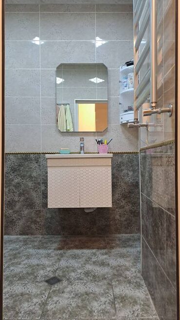 Köhnə tikili: Bakı, Əhmədli, 2 otaqlı, Köhnə tikili, m. Həzi Aslanov, 65 kv. m -da lalafo.az — 11 Köhnə tikili: Bakı, Əhmədli, 2 otaqlı, Köhnə tikili, m. Həzi Aslanov, 65 kv. m — 11