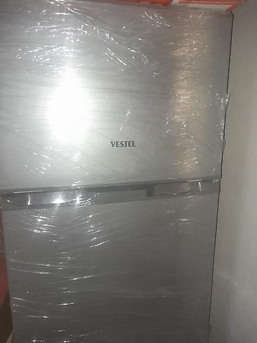 Mətbəx texnikası: İşlənmiş 2 qapılı Vestel Soyuducu Satılır, rəng - Gümüşü — 1